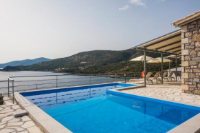 Amousso Bay Villas